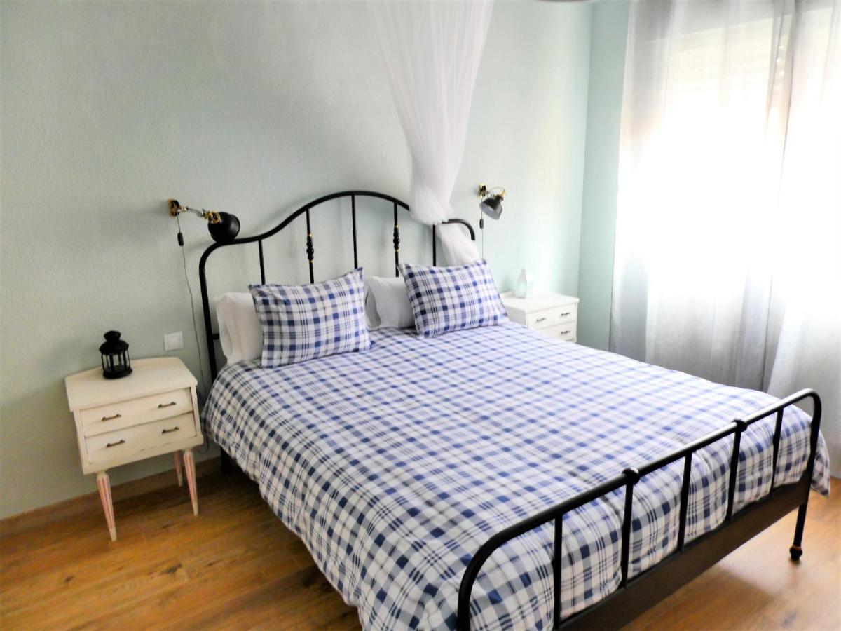 Logrocity Puerta Del Ebro Parking Privado Gratis Logroño Exteriör bild